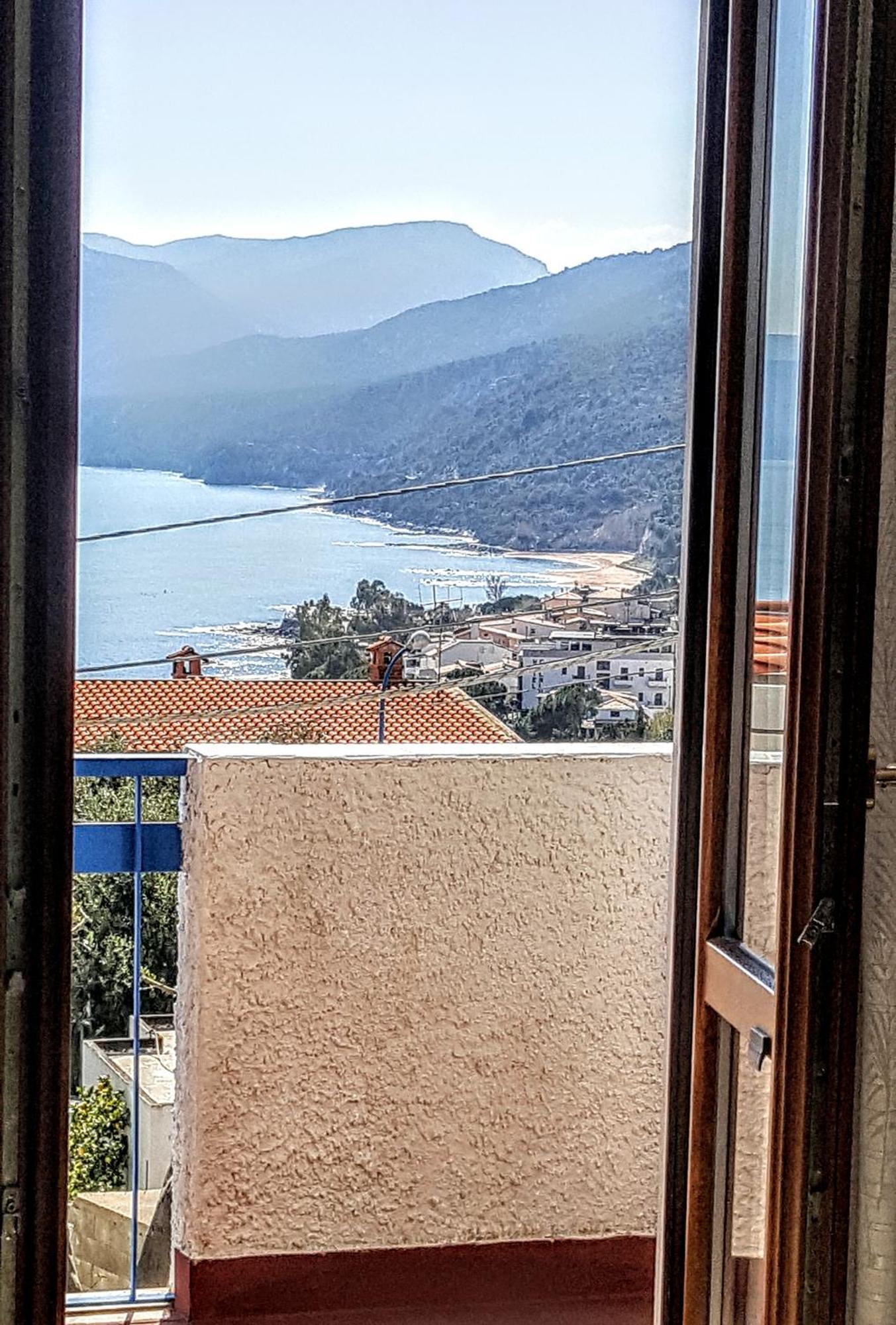 B&B Cala Luna Кала Гононе Екстериор снимка